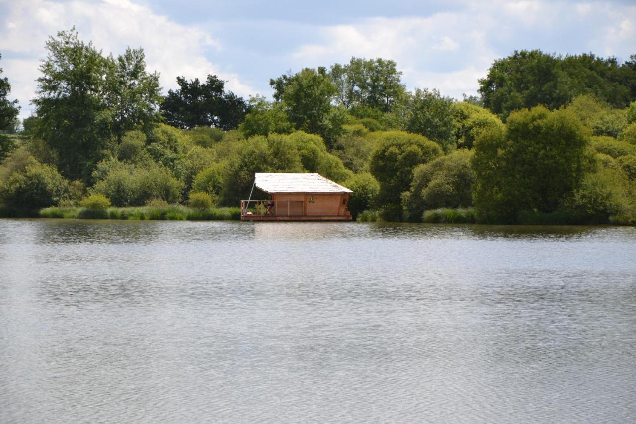 Village Flottant De Pressac מראה חיצוני תמונה