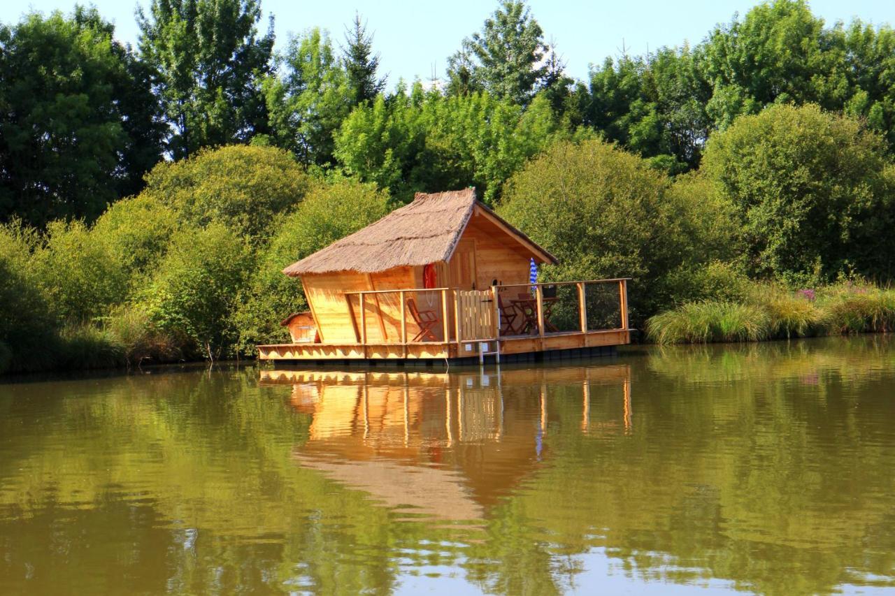 Village Flottant De Pressac מראה חיצוני תמונה